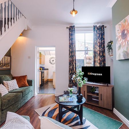 New! Stunning 2-Bed City-Centre Home In Chester By 53 Degrees Property - Ideal For Couples & Groups - Sleeps 6! Buitenkant foto
