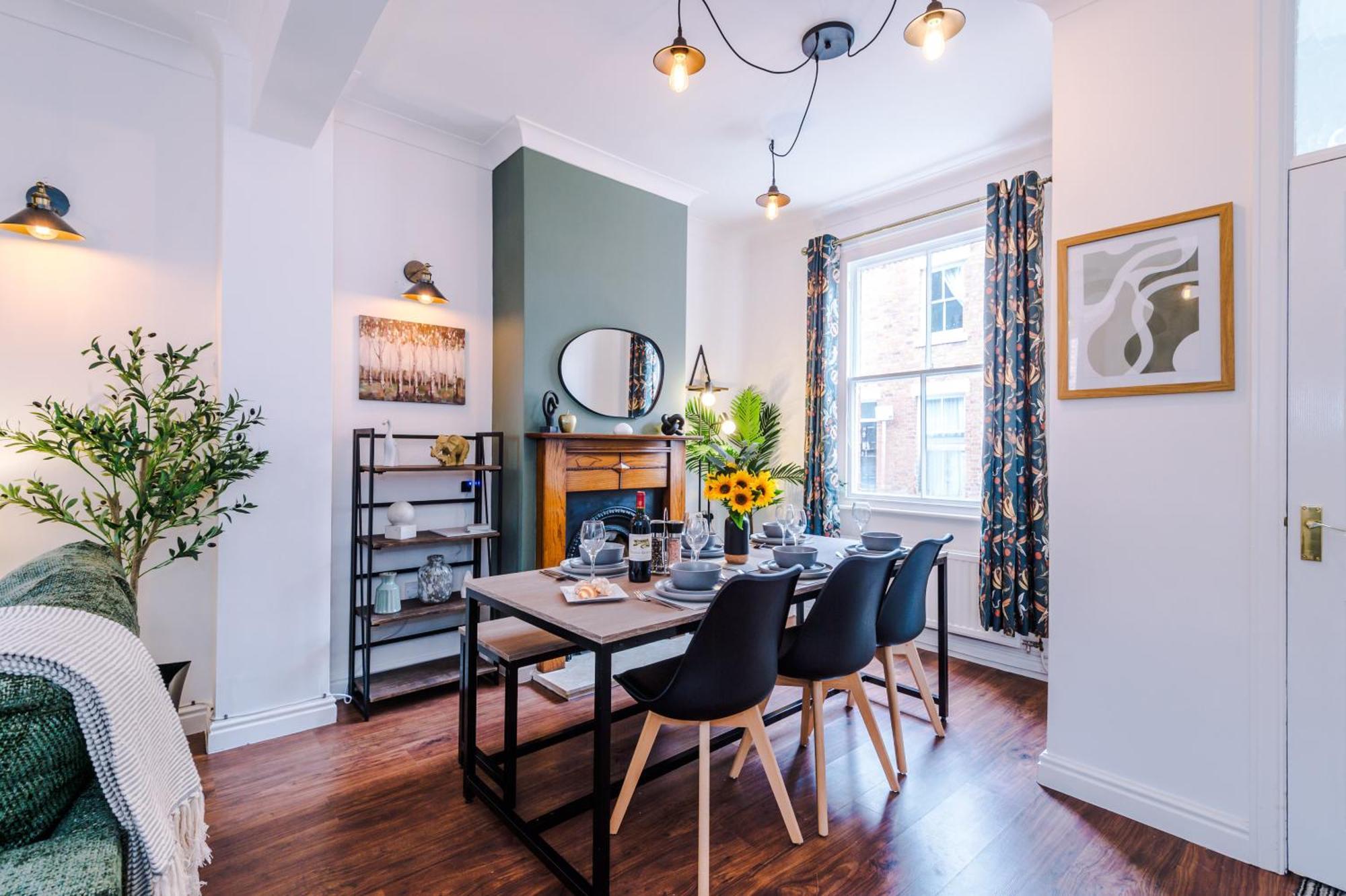 New! Stunning 2-Bed City-Centre Home In Chester By 53 Degrees Property - Ideal For Couples & Groups - Sleeps 6! Buitenkant foto